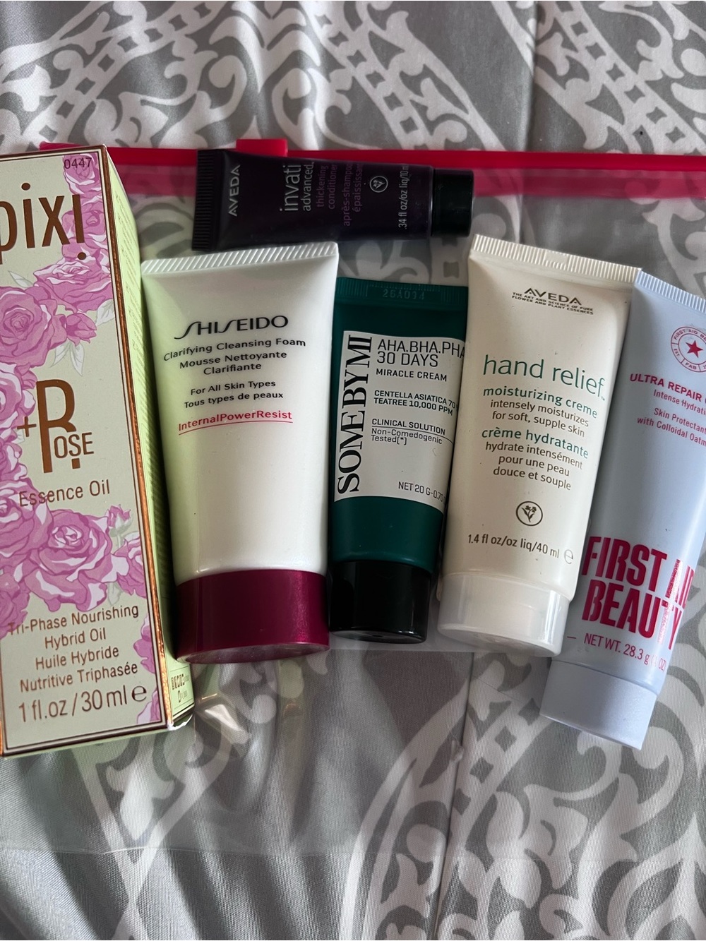 Shiseido Clarifying Cleansing Foam and other items